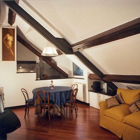 Loft Fronte Cattedrale Apartment Genoa Bagian luar foto