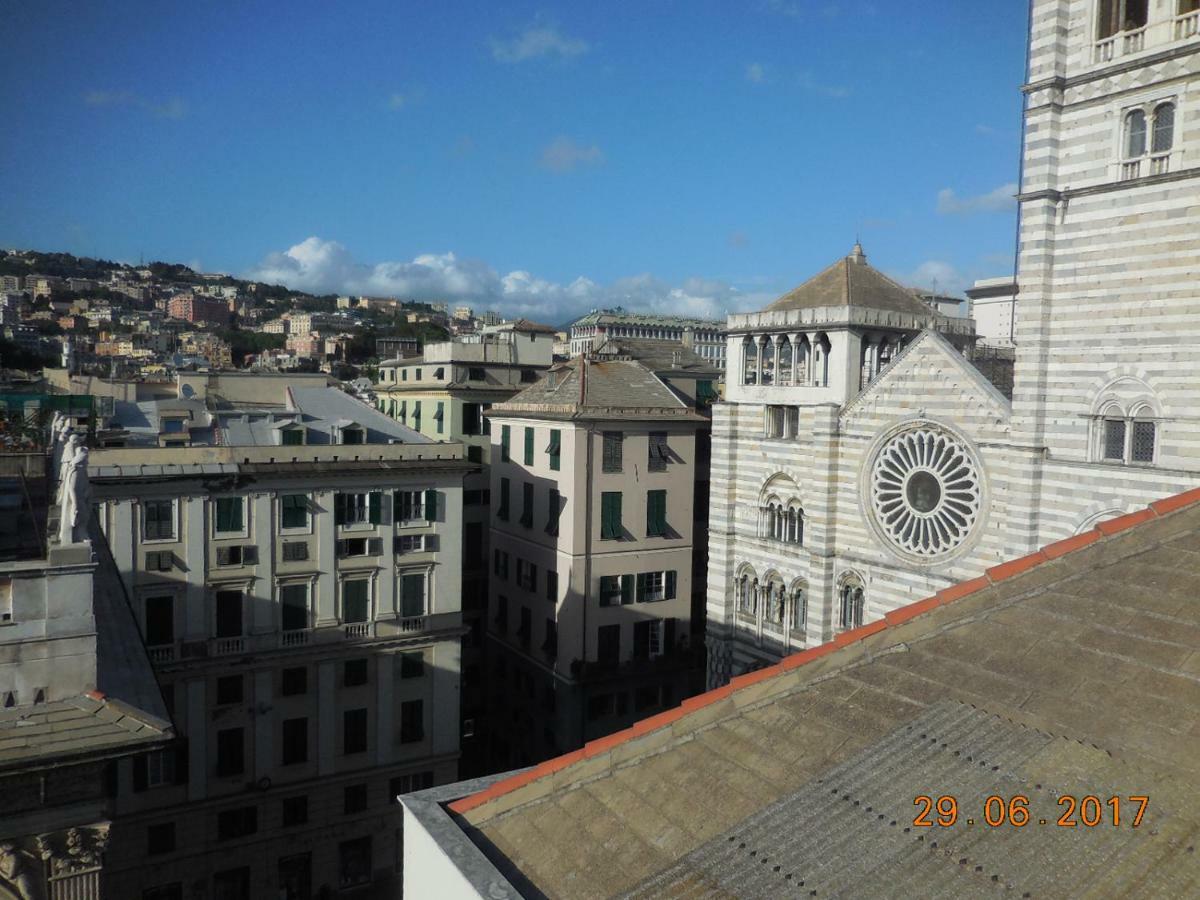 Loft Fronte Cattedrale Apartment Genoa Bagian luar foto