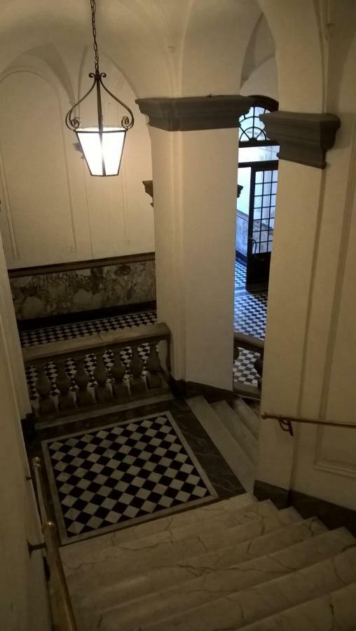Loft Fronte Cattedrale Apartment Genoa Bagian luar foto